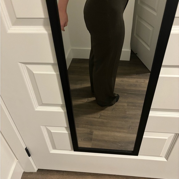 Dark khaki green dress pants - Picture 2 of 2